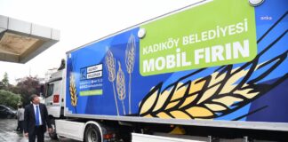 Kadıköy’de ekmeğin mobil üretim ve satışına başlandı.