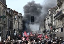 Fransa’da, gözaltına alınanların kişisel bilgilerinin toplanmasının yasa dışı olduğuna karar verildi.