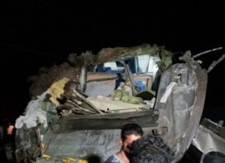 Hindistan tren faciası: 171 ölü, 800 yaralı!