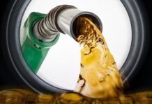 Benzin ve motorine yarın büyük zam geliyor