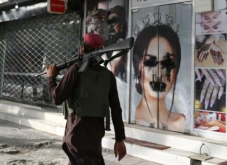 Taliban, güzellik salonlarının kapatılmasına karar verdi