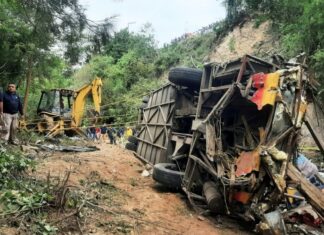 Meksika’da Otobüs Kazasında 29 kişi hayatını kaybetti