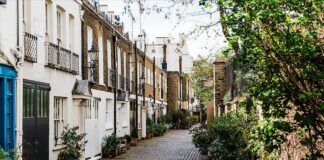 Birleşik Krallık’ta konut fiyatlarında son 12 yılın en büyük yıllık düşüşü