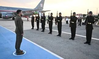 Ukrayna Devlet Başkanı Volodimir Zelenskiy, Türkiye’ye geldi.