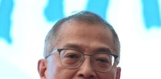 Sigara içenlerle mücadele için yeni yöntem: ‘Dik Dik bakmak !’