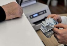 İki memur örgütünden emeklileri de içeren gelirlerde iyileştirme talebi geldi