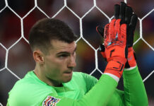 Ve Fenerbahçe, Livakovic’i açıkladı