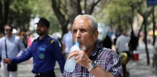 İran’ın Bostan kenti: 51.4 derece!