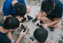 Çin’den 18 yaş altına internet sınırlaması