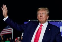 “ABD ‘de Derin Devlet, Trump’ın 2. kez Beyaz Saray’a gelmesi ihtimalinden dehşete düşmüş durumda” .