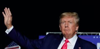 “ABD ‘de Derin Devlet, Trump’ın 2. kez Beyaz Saray’a gelmesi ihtimalinden dehşete düşmüş durumda” .