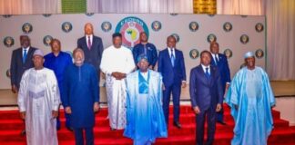 Batı Afrika Devletleri Ekonomik Topluluğu, Nijer’deki darbeyi tersine çevirmek için işgal planının hazır olduğunu duyurdu.