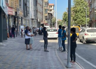 Profesör Görür, Malatya’da arka arkaya geken depremlerle ilgili; “Bendeki haritada bu depremlerin olduğu yerde bir fay yok.”