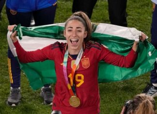 📽️İspanyol kadın futbol yıldızı, Dünya Kupası’nı kazandıktan sonra babasının öldüğünü öğrendi