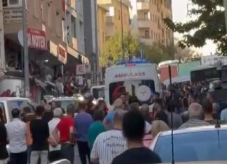 İstanbul Maltepe’de trafikte çıkan kavgada 1 kişi öldü, biri ağır 3 kişi yaralandı.