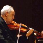 Felix Ayo