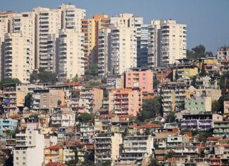 KENTSEL DÖNÜŞÜM, DÖNÜŞÜYOR. İSTANBUL İÇİN ÖZEL DÜZENLEMELER GELİYOR.