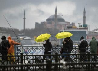 Meteoroloji; Yarın sabah (1 Eylül Cuma) saatlerinden itibaren İstanbul’da kuvvetli yağış bekleniyor.