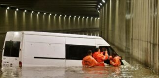 Sağanak yağış sele neden oldu: 3 kişi hayatını kaybetti, 1 bebek kayıp