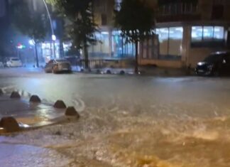 İstanbul Valiliği, “Başakşehir’de sel sularına kapılan bir kişi hayatını kaybetti”