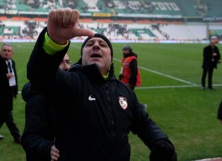 ‘Yıldız’ hoca tekrar aramızda… Marius Sumudica Süper Lig’e geri döndü!