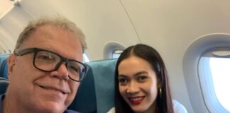 “Ben 69, Eşim 25 Yaşında, Ailem ve Arkadaşlarım Bize Sırtını Döndü Ama Bu Gerçek Bir Aşk Hikayesi”