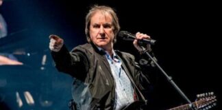 Aşk şarkılarının unutulmaz bestecisi Chris de Burgh, 26 Ekim Perşembe günü İstanbul’da konser verecek.