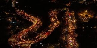 Cumhuriyet’in 100. yaşını milyonlar Fener Alayları ile kutladı