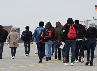 Almanya artık acı vatan değil; refahın adı oldu. 10 ayda, 136 bin 170’i Türk 801 bin iltica başvurusu!