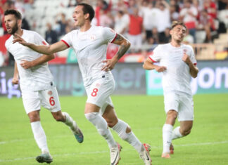 Antalyaspor, Başakşehir’i devirdi!