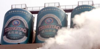 BİRA FABRİKASINDAKİ TANKA ÇİŞİNİ YAPTI