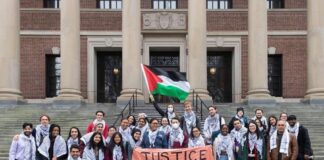 Otuz bir Harvard kuruluşu Hamas saldırısından İsrail’i sorumlu tutan bir mektup kaleme aldı.