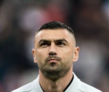 BURAK YILMAZ İSTİFA ETTİ