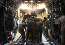 GAZZE’YE HAVADAN YARDIM YAPILDI