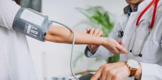 Bilim insanları, YÜKSEK tansiyonun yakında iğnelerle tedavi edilebileceğini iddia ediyor.