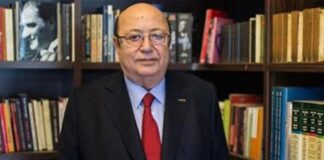 Bakırköy eski belediye başkanı Ateş Ünal Erzen hayatını kaybetti.