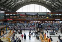 Meteorolojik koşullar nedeniyle İstanbul Sabiha Gökçen Havaalanı’nda yarın ve 26 Kasım Pazar bazı seferler yapılamayacak.