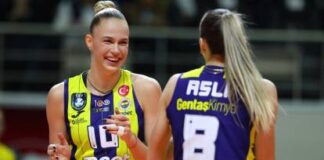 Fenerbahçe Opet 4’te 4 yaptı.