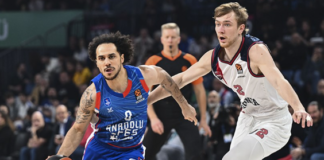 Anadolu Efes, Baskonia’ya evinde kaybetti