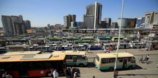 Bir ülke daha iflas etti!