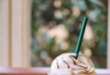 Starbucks’ın piyasa değeri, 20 günde 12 milyar dolardan fazla azaldı