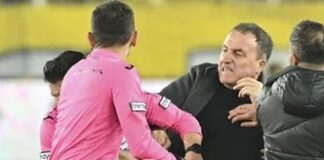 Yumruk atan başkan istifa etti!