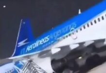 📽️Boeing 737, saatte 160 kilometre hızla havaalanında uçtu ve merdivenlere çarptı