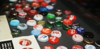 Türkiye’nin gazoz tarihine yolculuk: “Gazozuna var mısın?” sergisi İzmir’de açıldı.