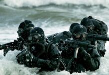 KIZILDENİZ’DE KAYIP 2 ABD KOMANDOSU BULANAMADI