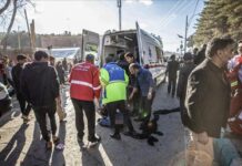 İran’daki bombalı saldırının IŞİD mensubu 2 kişi tarafından gerçekleştirilen intihar eylemi olduğu açıklandı.
