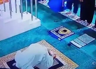 📽️İmam, secdedeyken hayatını kaybetti.