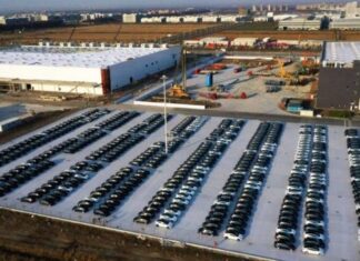 TESLA ÇİN’DE KULLANILAN 1,6 MİLYON ARACINI GERİ ÇAĞIRIYOR