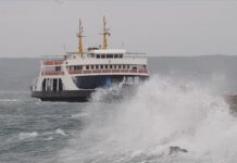İSTANBUL’DA HAVA ŞARTLARI YÜZÜNDEN BAZI VAPUR SEFERLERİ İPTAL EDİLDİ