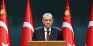 Cumhurbaşkanı Erdoğan, “SSK ve Bağ- Kur emeklilerine yüzde 5 ekstra zam yaparak, yüzde 42,6 yükseliyor.”